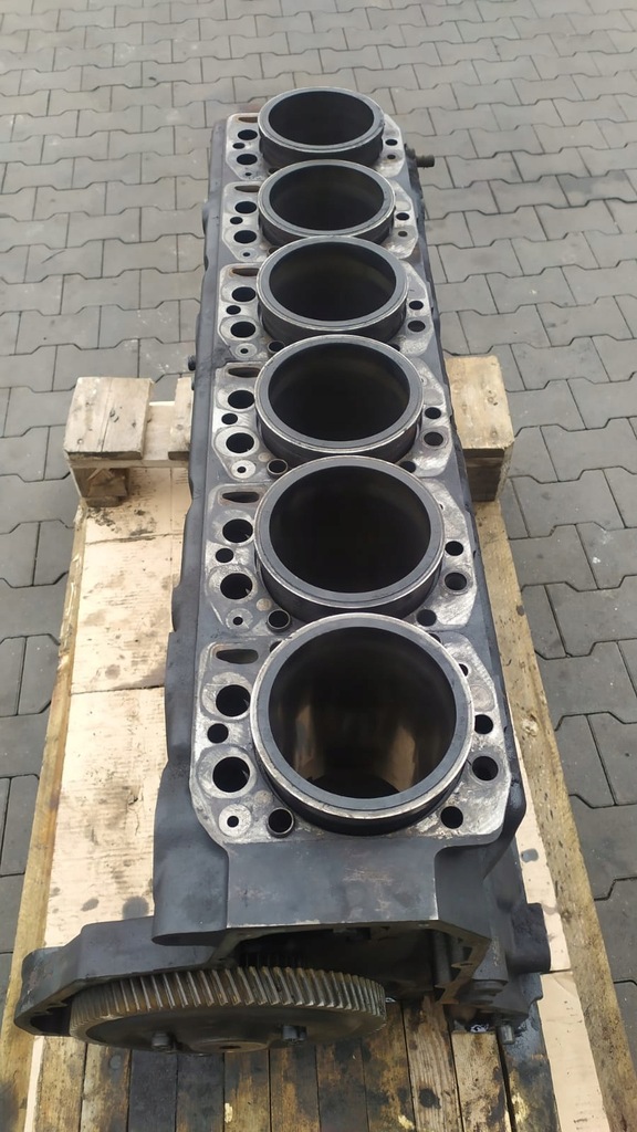 фото №1, Блок двигуна d2876 lf02 man f2000