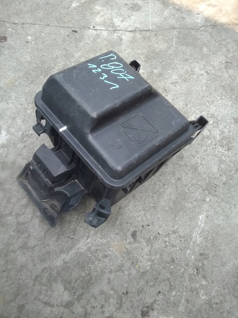 фото №1, Peugeot expert ii корпус коробка предохранителей citroen jumpy ii scudo ii