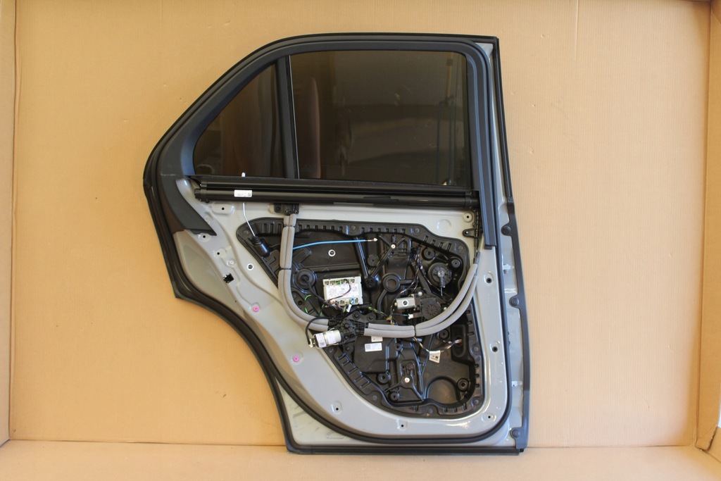 фото №7, Двері ліва задня mercedes gle 167 w167 suv колір 956