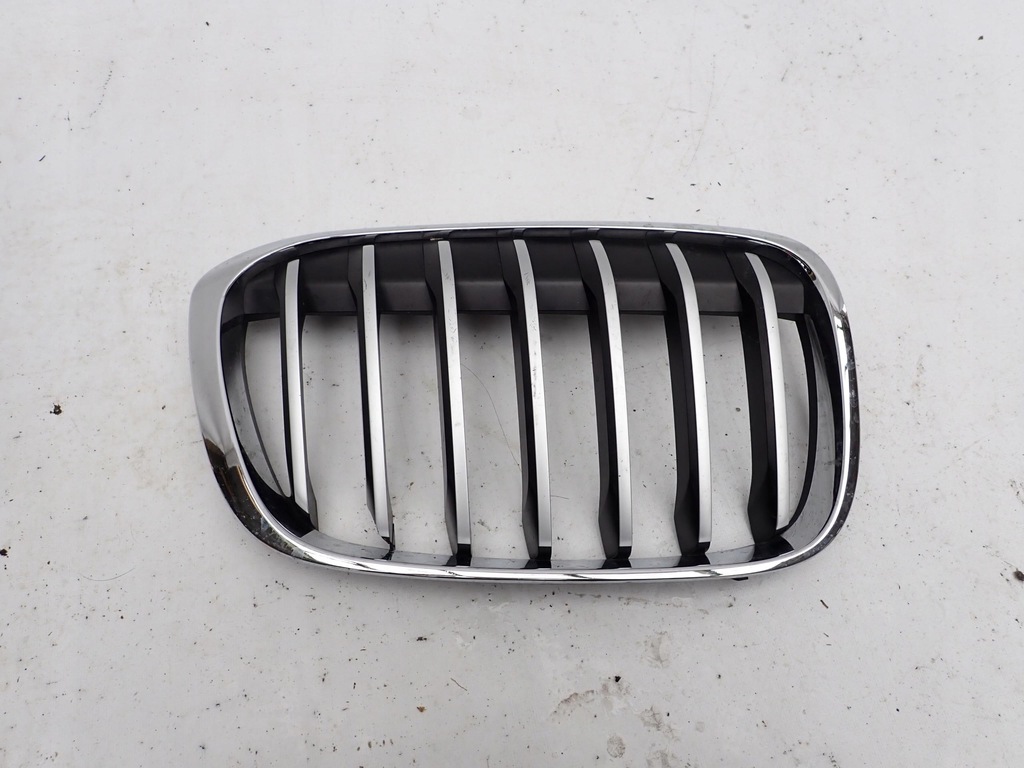фото №1, Bmw x1 f48 15- решётка радиатора решётка радиатора решётка радиатора радиатора правая