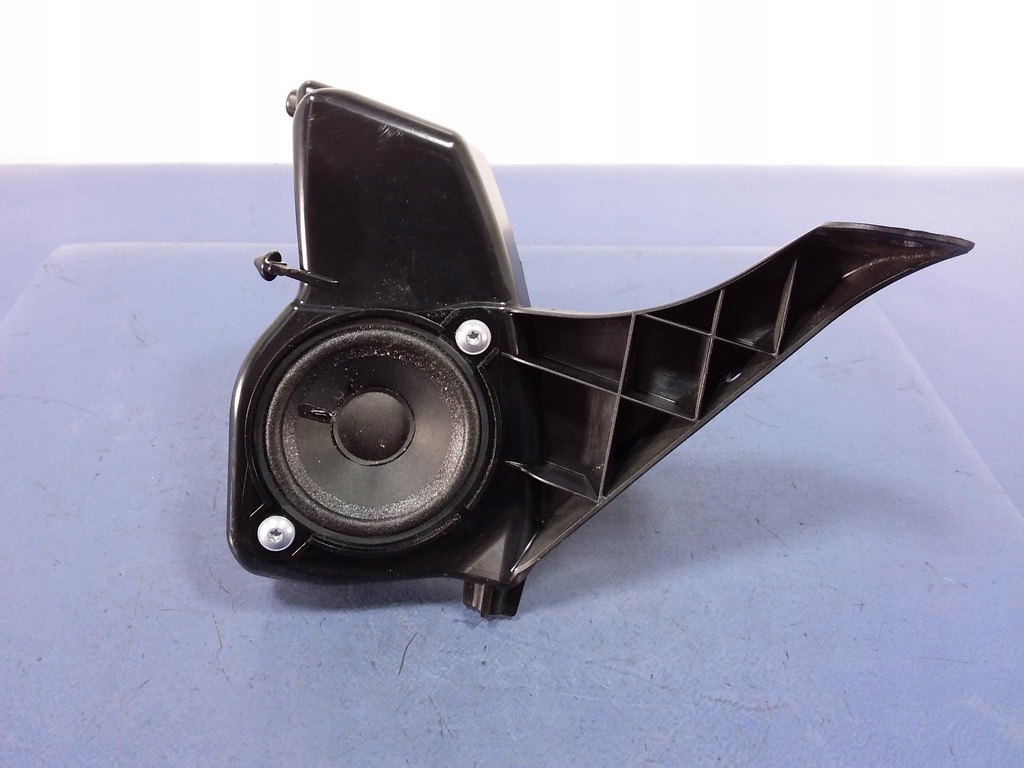 фото №1, Audi a7 i 4g динамик surround bose левый задняя