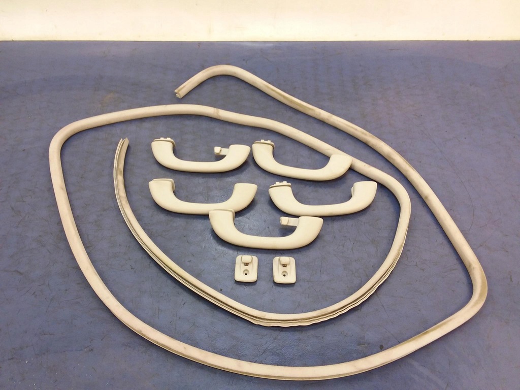 фото №13, Peugeot 5008 потолок панорама ручки