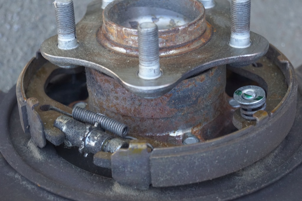 фото №6, Поворотний кулак правий задня infiniti q50