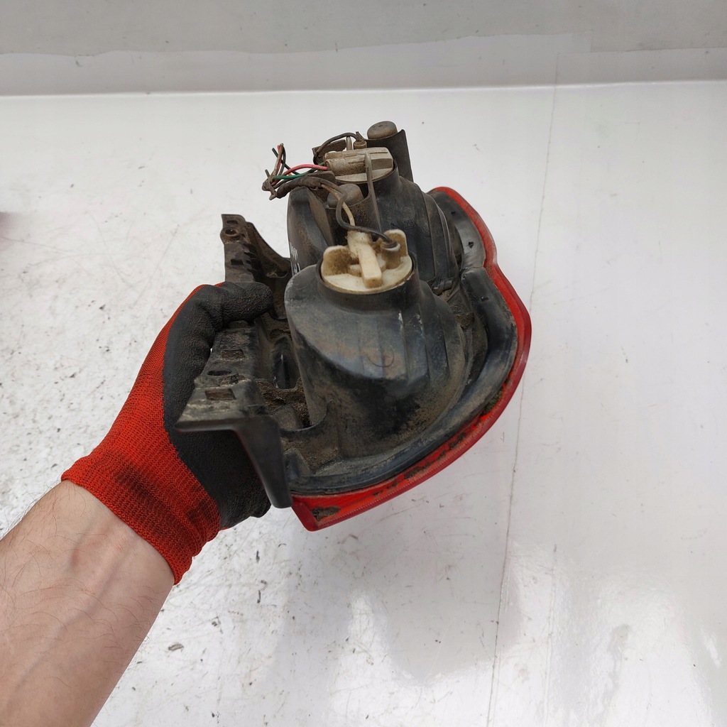 фото №10, Hyundai matrix лампа левая + правая задняя