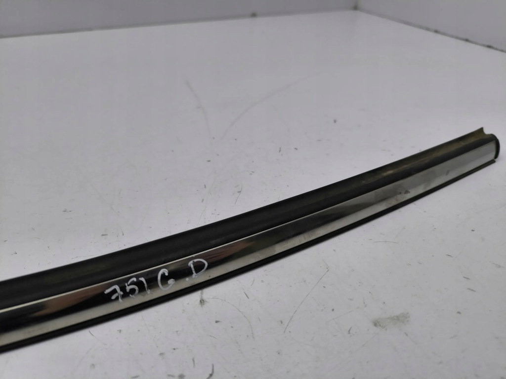 Mini cooper countryman r60 2014 молдинг скло бічний Ціна