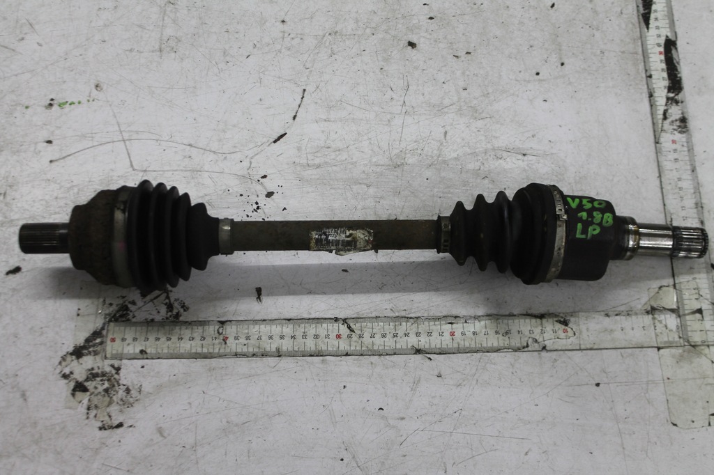 фото №1, Приводной вал левый перед p30787775 volvo s40 ii v50 1.8b