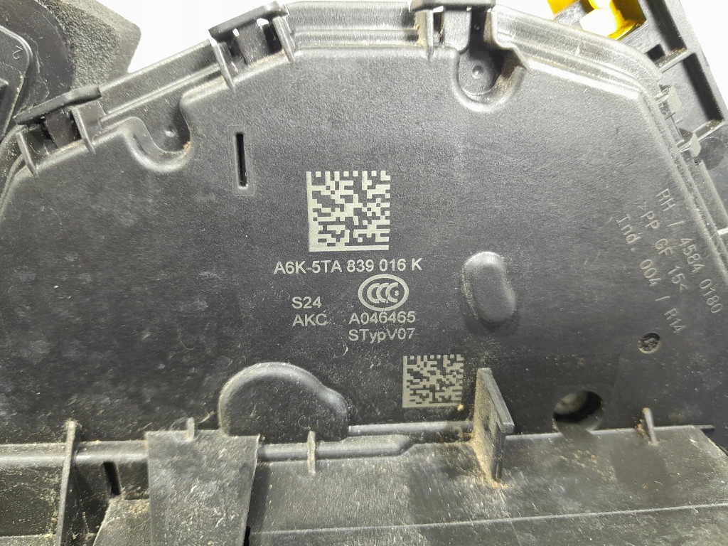 фото №6, Замок дверь правый задняя audi a1 ii 82a 5ta839016k