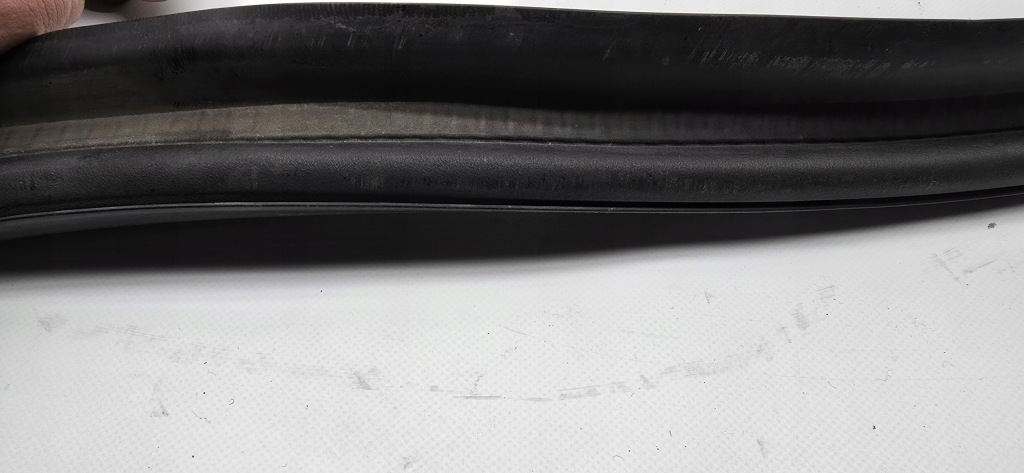 фото №4, Volvo v90 ii прокладка крышки багажника