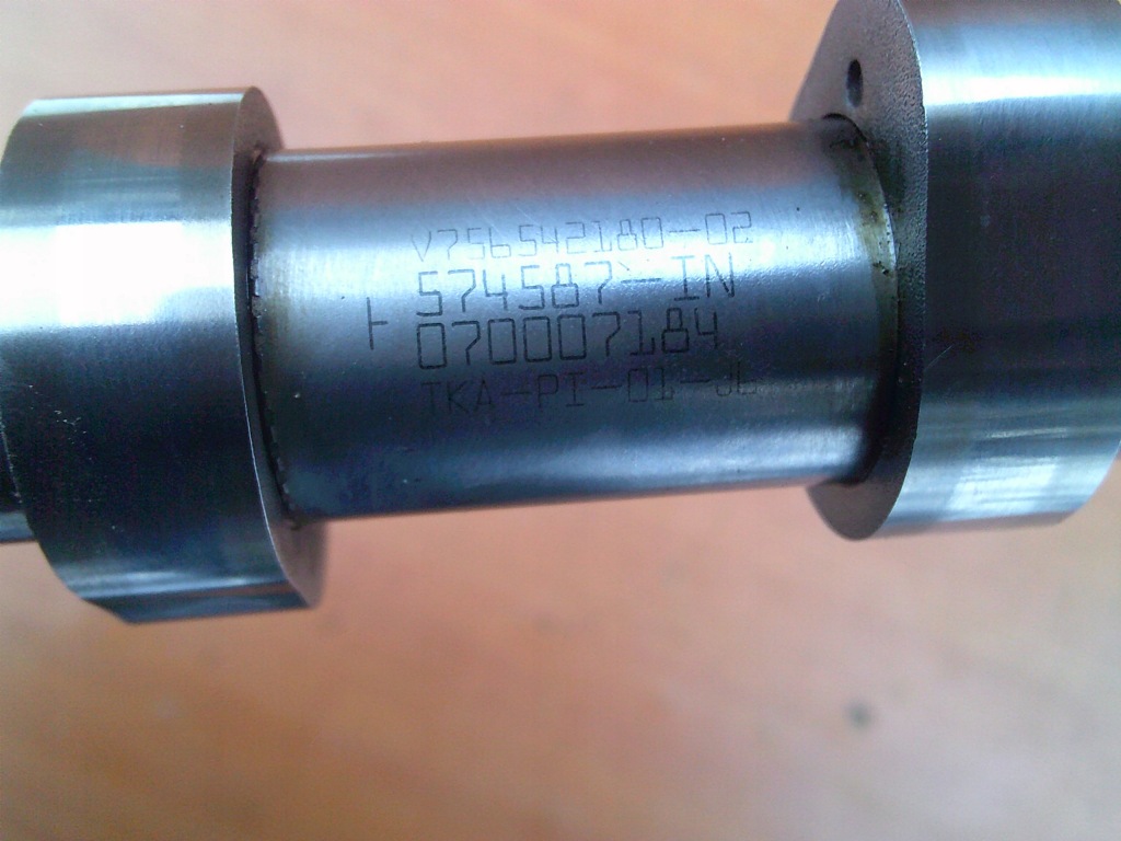 Peugeot 1.6 thp вал wyd. 574588 ex v756542280 впускной  574587 in v756542180 в Украине