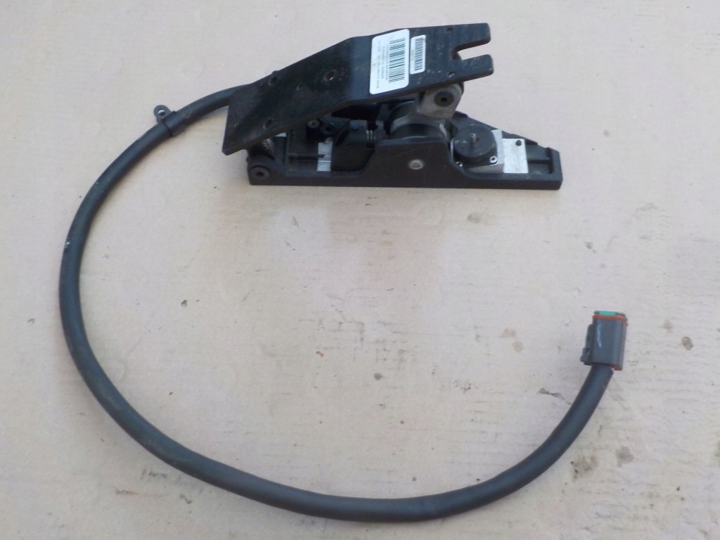 фото №2, Педаль газа renault magnum