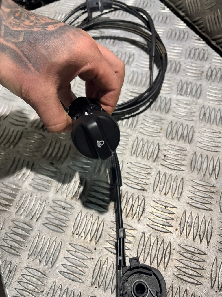 Renault express van троси ручка регулювання світла перед 251908960r Зі Шроту