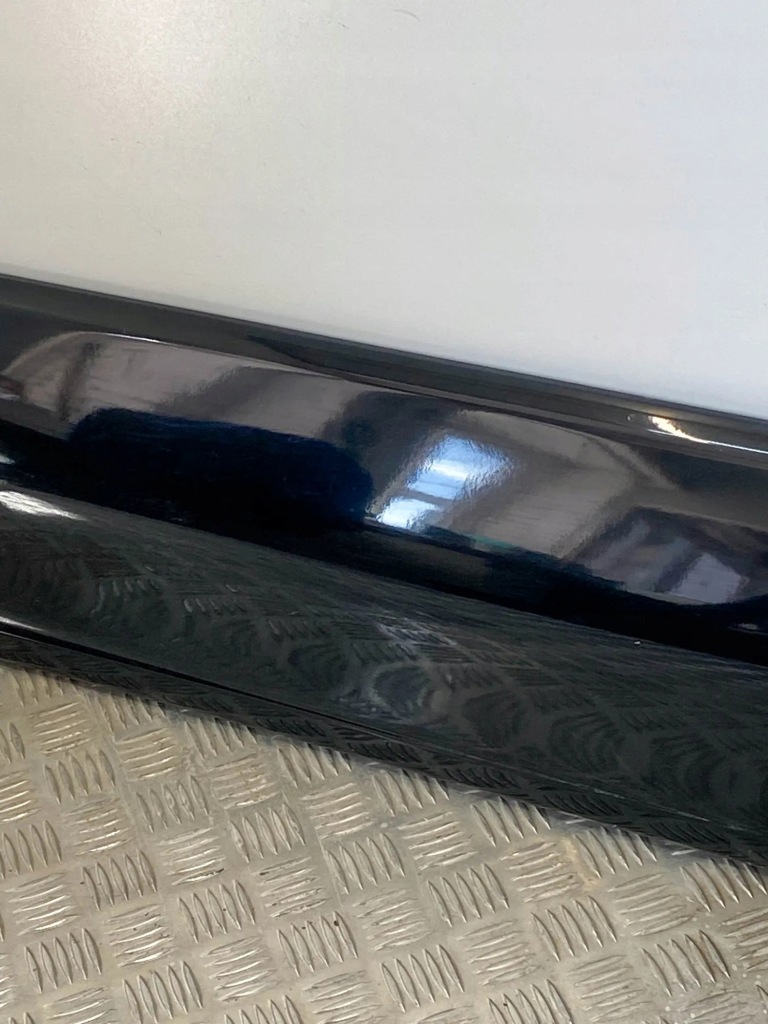 Молдинг нижня лівих передніх двері mercedes-benz sl r129 a1296902140 Оригінал