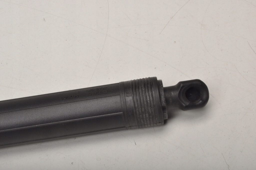 Mercedes x156 привод амортизатор крышки a1568900230 с Разборки