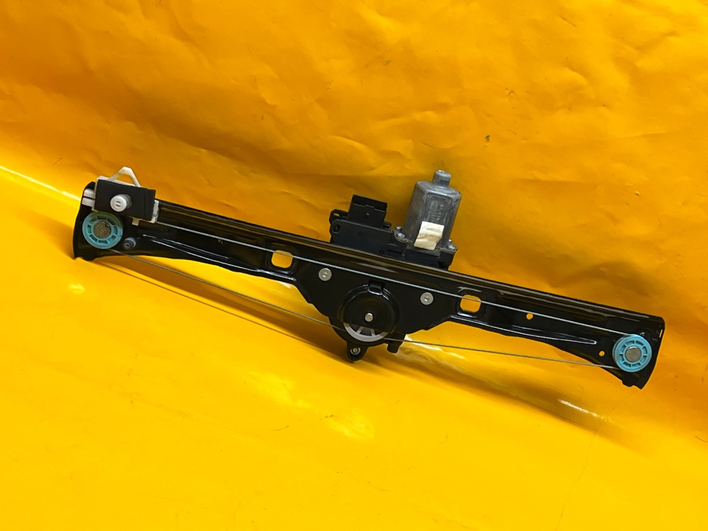 Купить Подъемник электрический стекло левый перед peugeot bipper 1137328451