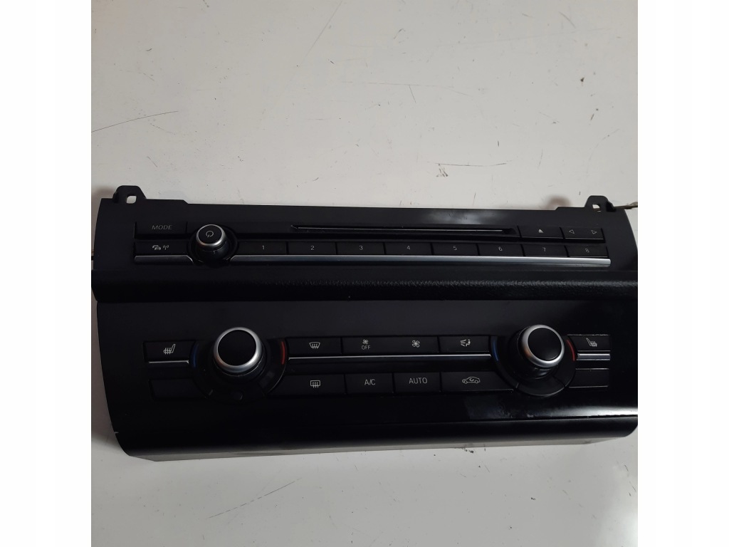 фото №1, Панель обдув кондиціонера bmw f10 f11 9324317