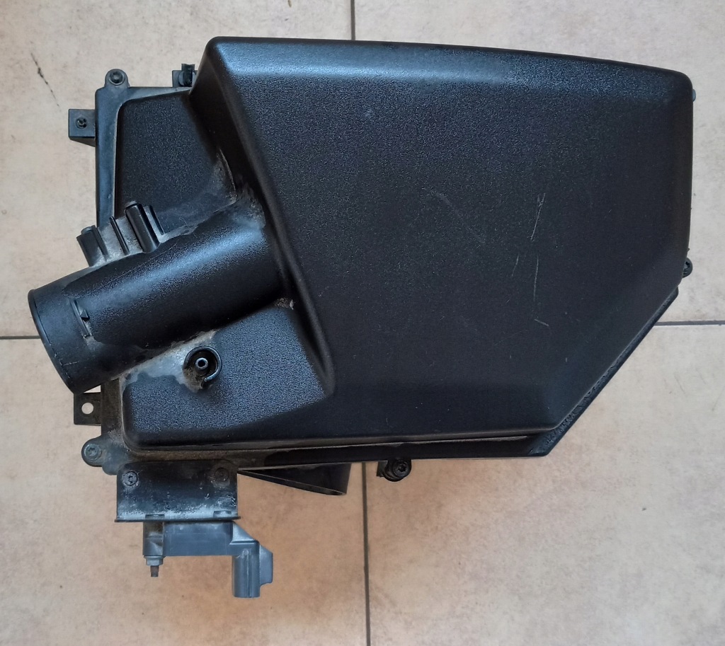 фото №1, Volvo v70 v60 s80 1.6 d2 корпус фильтра воздуха