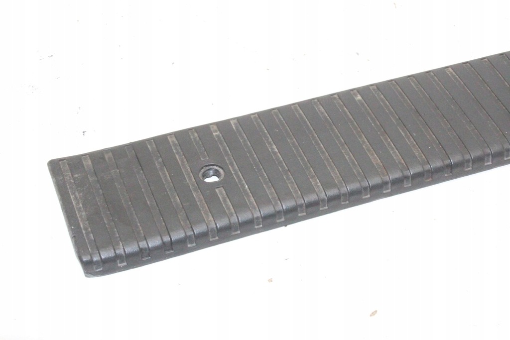 фото №7, Права передня молдинг поріг jeep cherokee xj 8955003370 4.0l бензиновий