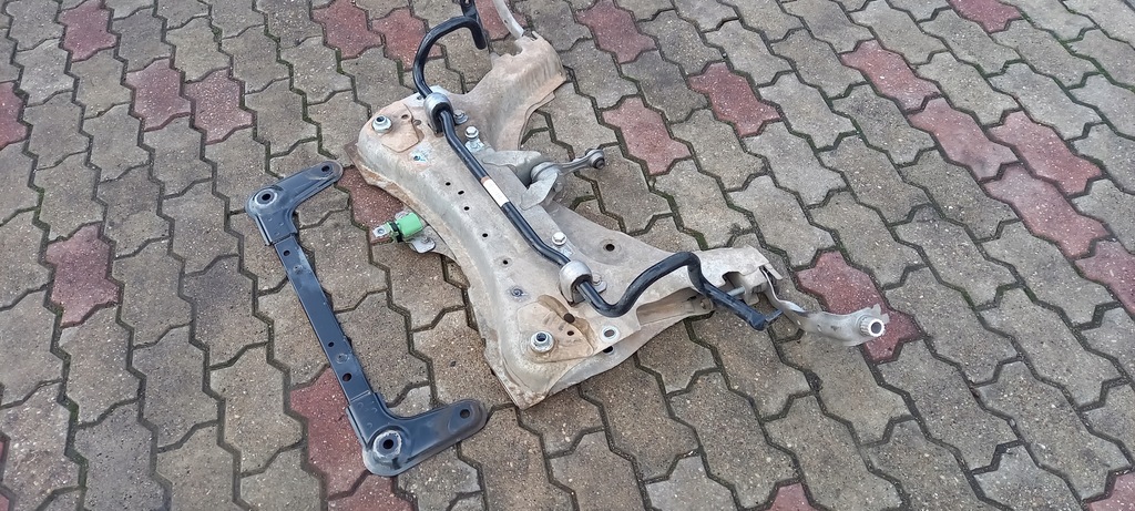 фото №2, Подрамник, балка перед, подрамник renault clio iv