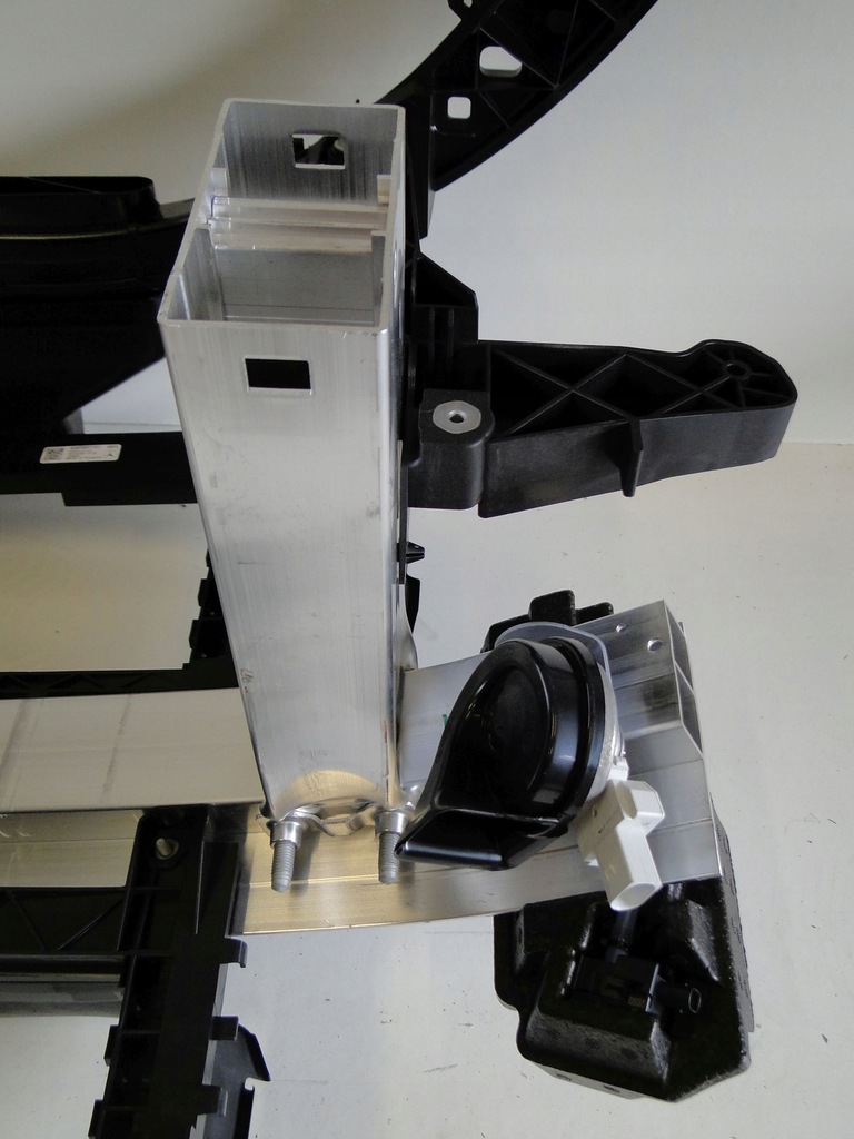 фото №8, Mercedes gla h247 247 зона деформации левая правая