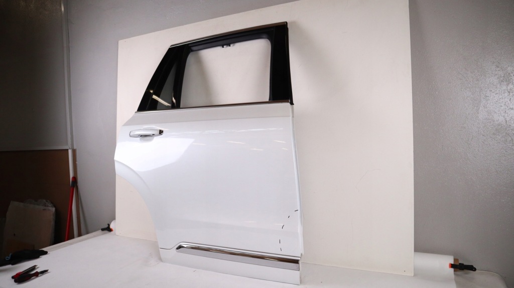 Volvo xc90 2 двері праве задній Доставка