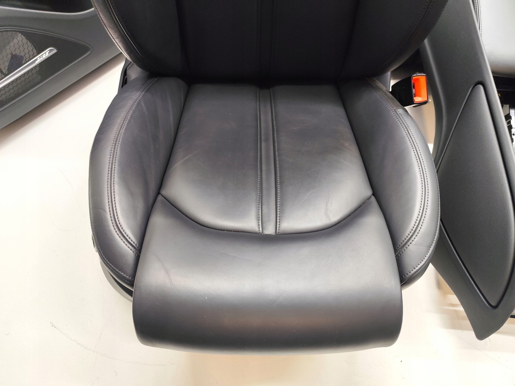 фото №8, Audi a8 d4 сиденья заднее сиденье обшивки туннель кожа комплект