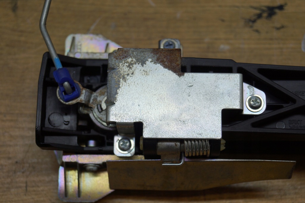 фото №4, Ручка наружная правый перед nissan xtrail t31 uk