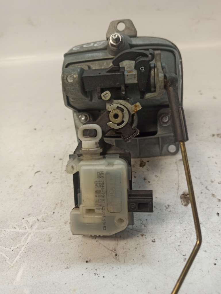 фото №5, Seat ibiza 3 iii 6l ручка крышки багажника 6l6827573d