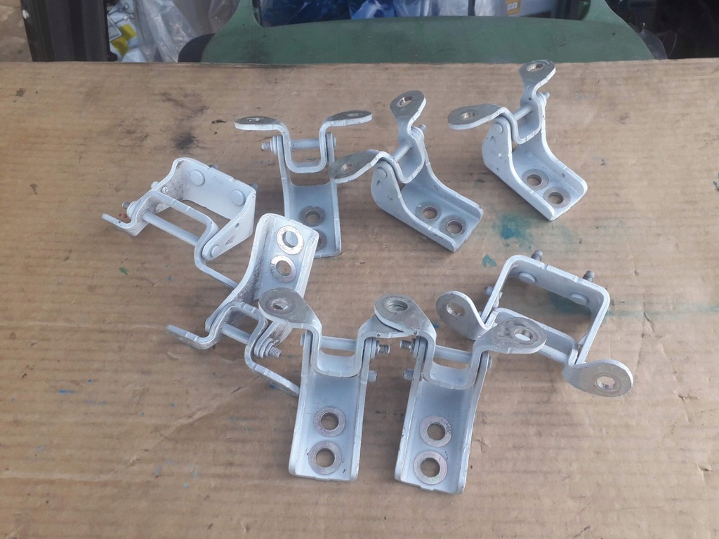 фото №1, Петля дверь nissan micra k14