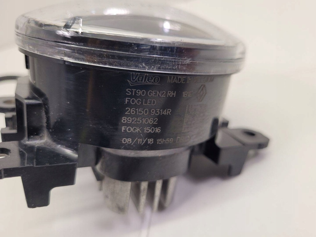 фото №7, Противотуманная фара правая сторона renault kadjar 2018 261509314r