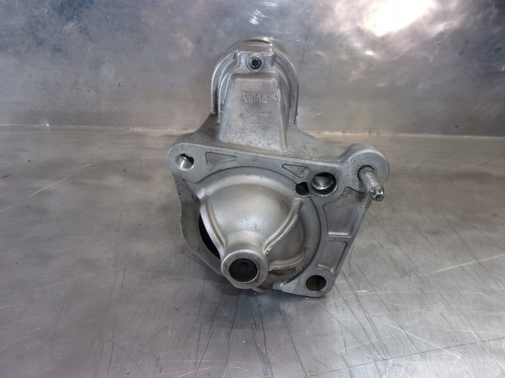 Стартер valeo 8200075362b renault laguna 2 1.9dci 120km Оригінал