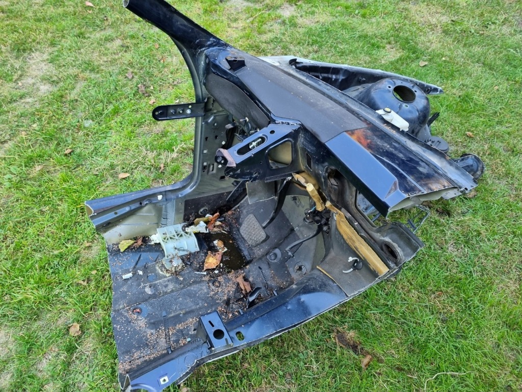 фото №4, Чверть підкрилок лонжерон ліва bmw e36 sedan kombi compact