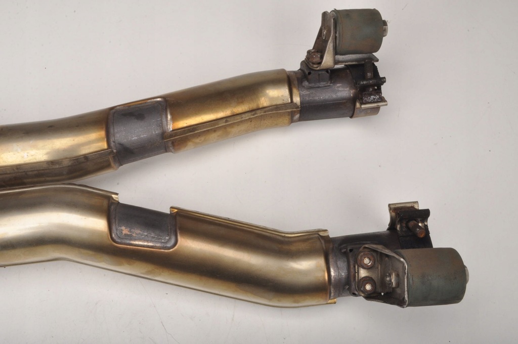 фото №5, Ferrari california гасник 254296 e4060463 вихлоп