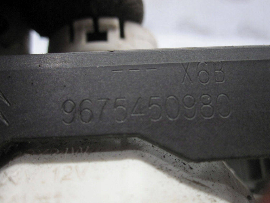 фото №5, Citroen c4 cactus протитуманна фара правий 9675450980