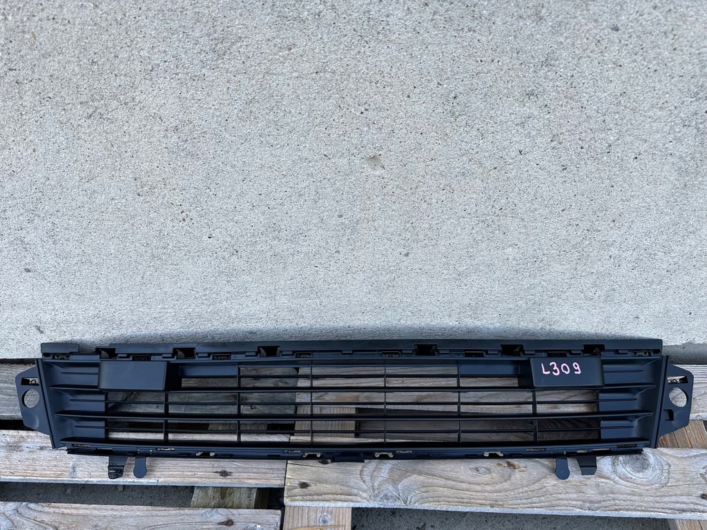 фото №1, Решётка средняя перед citroen berlingo ii iii lift