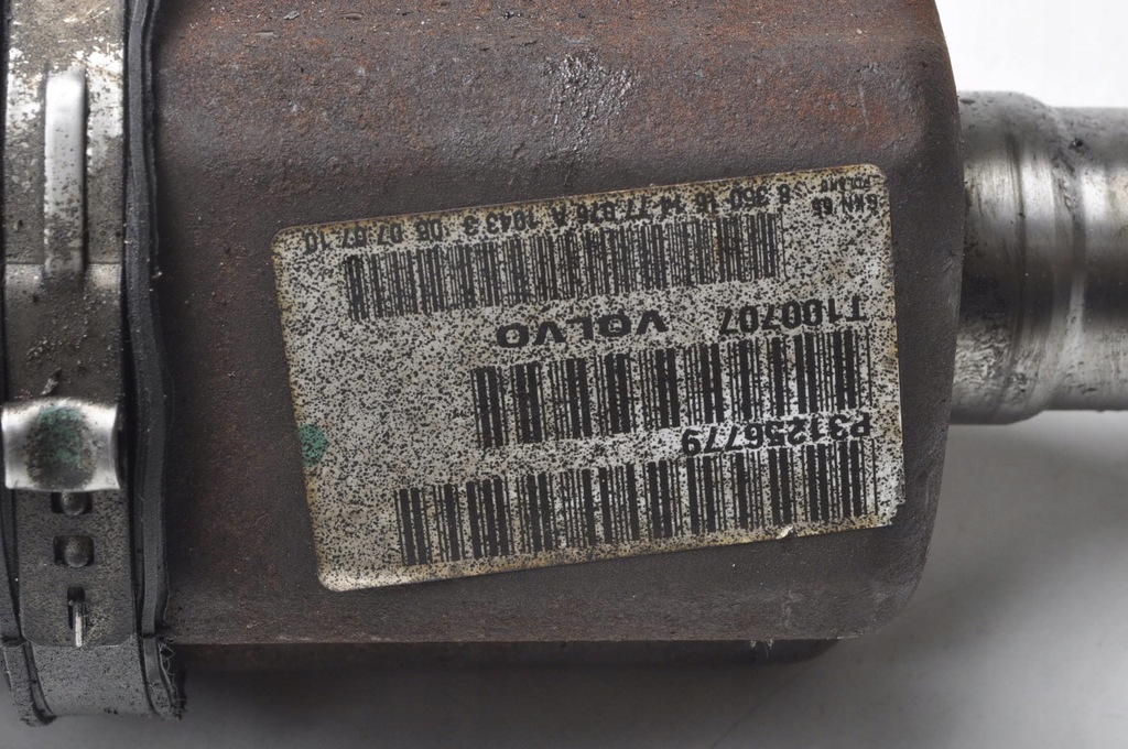 фото №6, Volvo s60 ii v60 2.4 d5 приводной вал левая p31256779 autom