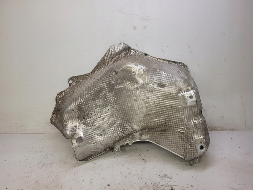 фото №5, Защита тепловая левый задняя audi a4 b9 8w0804173