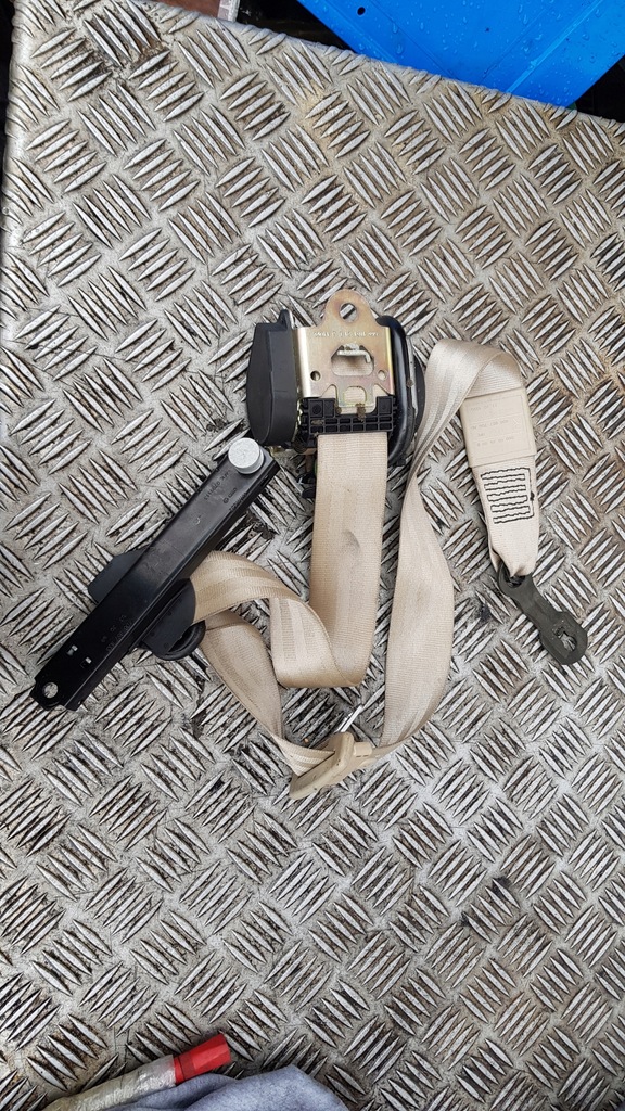 фото №2, Audi a8 d2 pas безпеки правий перед