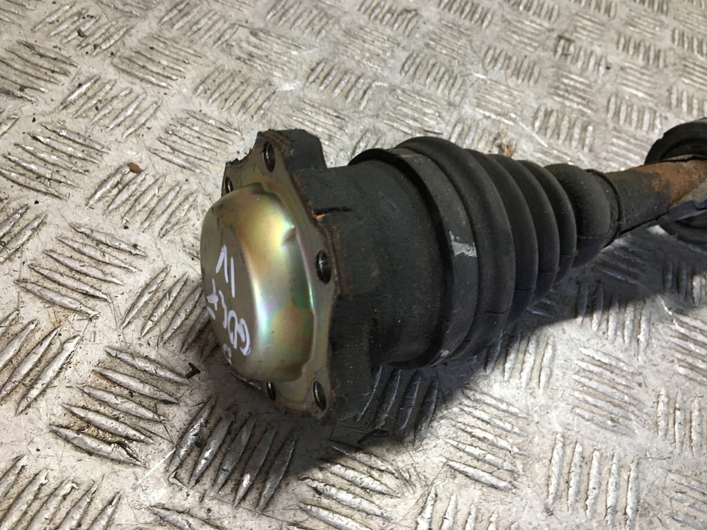 фото №2, Bora 1.6 fsi приводной вал левая