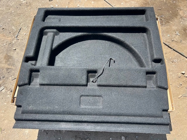 Купить Renault оригинальный номер 849600005r