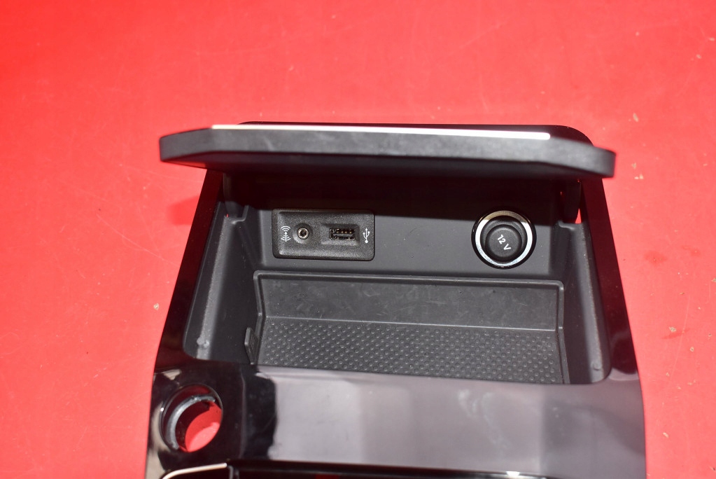 фото №7, Бардачок тунель середнього прикурювач 517863284a vw golf sportsvan 7 vii