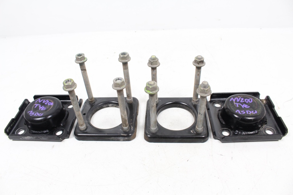 фото №1, Кронштейн рессора задняя nissan nv200 2011 1.5dci