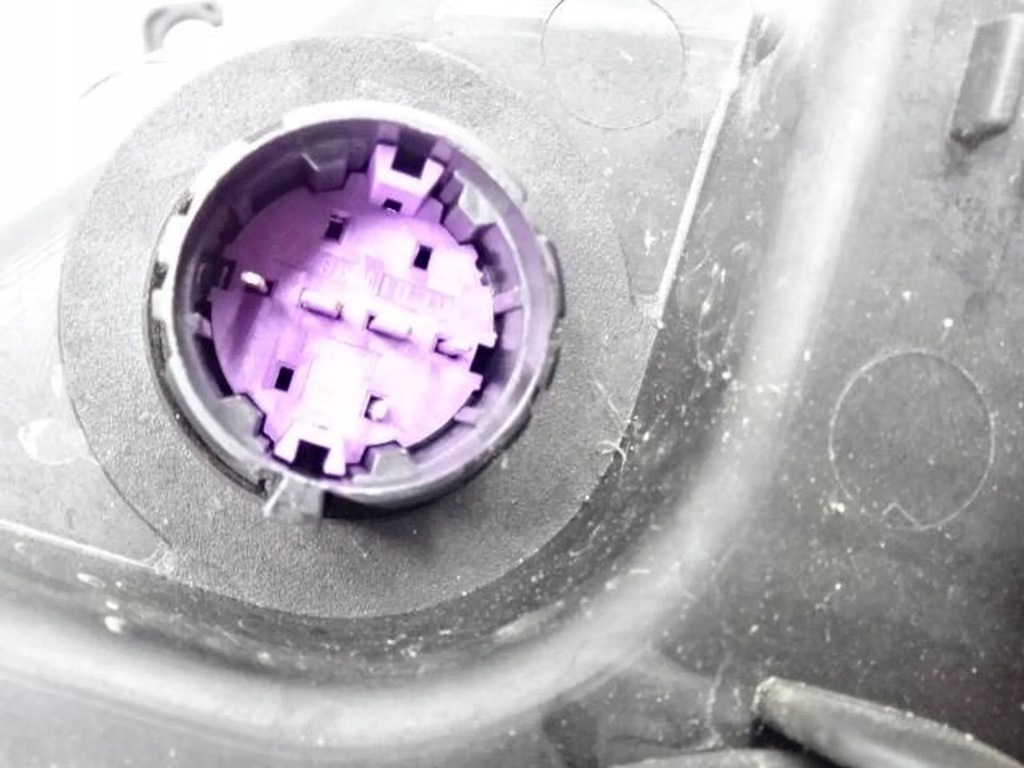 фото №7, Лампа правый перед fiat 500l anglik