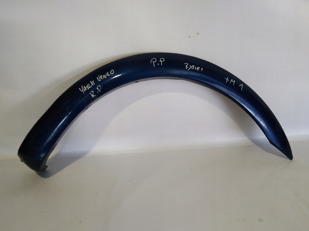 фото №1, Toyota yaris verso молдинг крила права перед