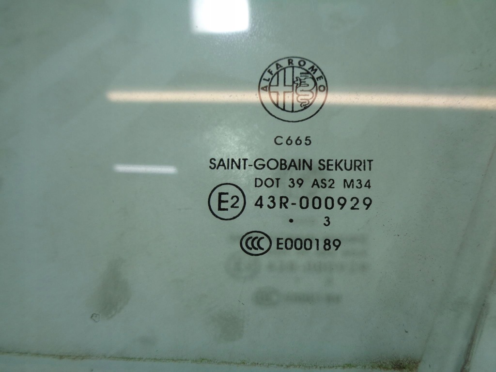 фото №2, Стекло дверь alfa romeo giulietta 2013r. левая передняя