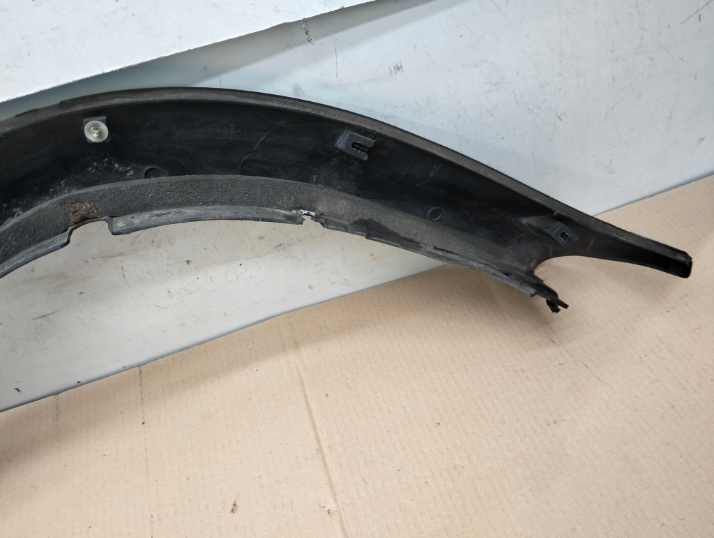 фото №13, Молдинг крила права перед mitsubishi pajero shogun lata 1999-2006 x24