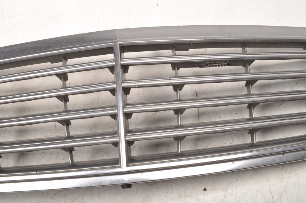 фото №8, Mercedes w203 решётка радиатора решётка радиатора a2038800183