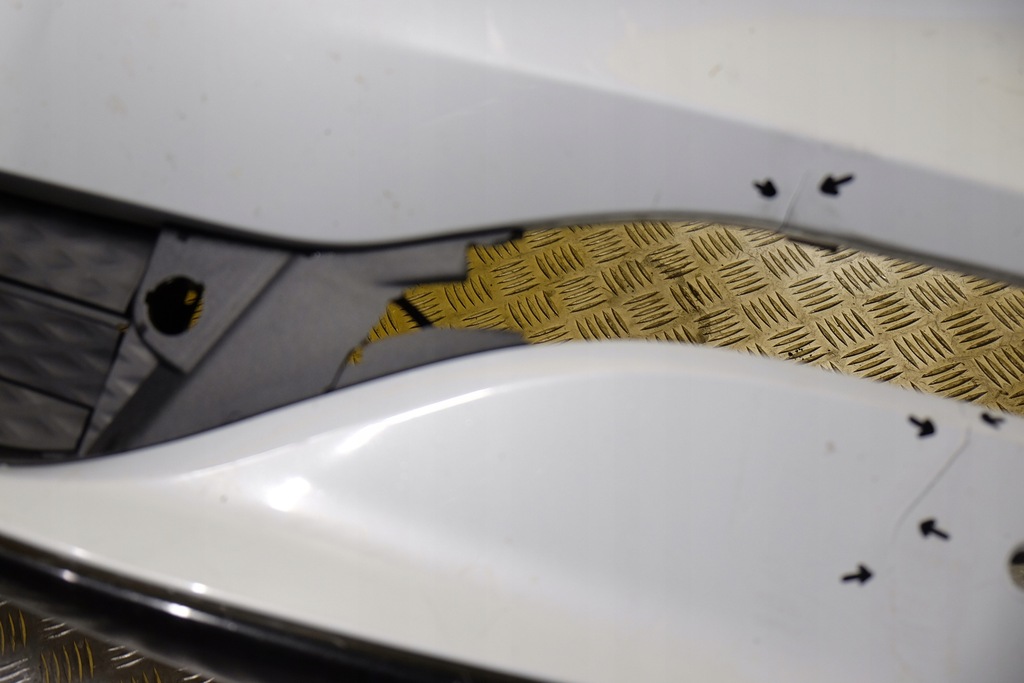 фото №12, Ford mustang mach-e 2021- бампер перед usa