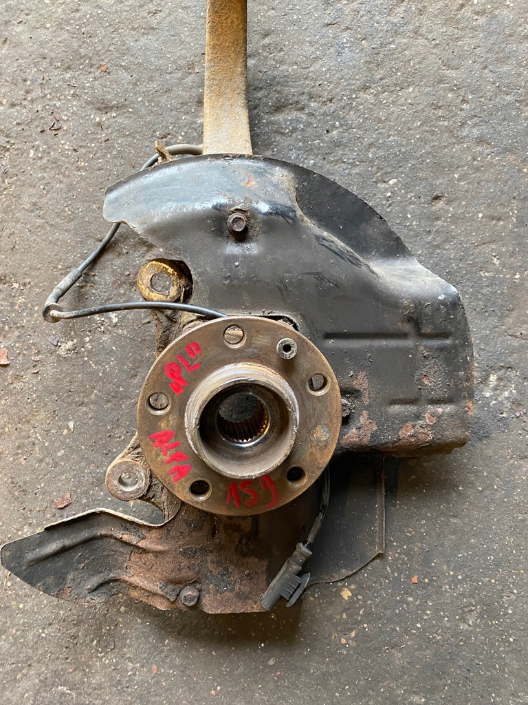 фото №1, Alfa romeo 159 1,9 jtdm поворотний кулак лівий перед