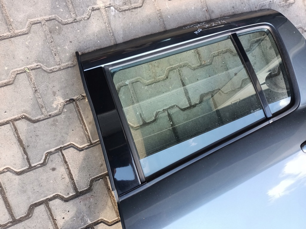 фото №8, Двері лівий задня suzuki swift mk6 zy4