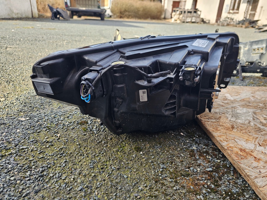 фото №14, Volvo xc40 перед капот бампер лампы